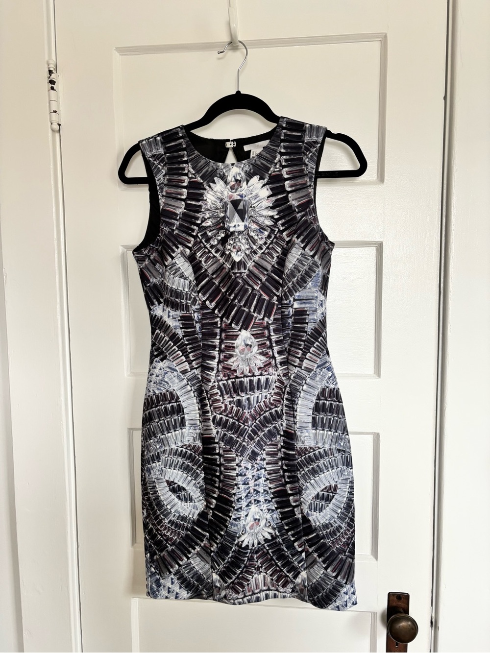 H&M diamond print Sleeveless Black & Gray Patterned Bodycon Dress